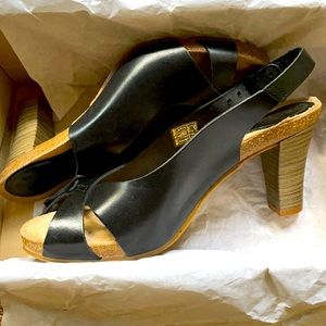 NWOT Darling black leather sling backs